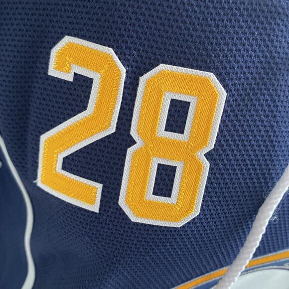 NHL BUFFALO SABERS Hockey Jersey Womens Sz Small Number 28 Zemgus Girgensons - Picture 4 of 14